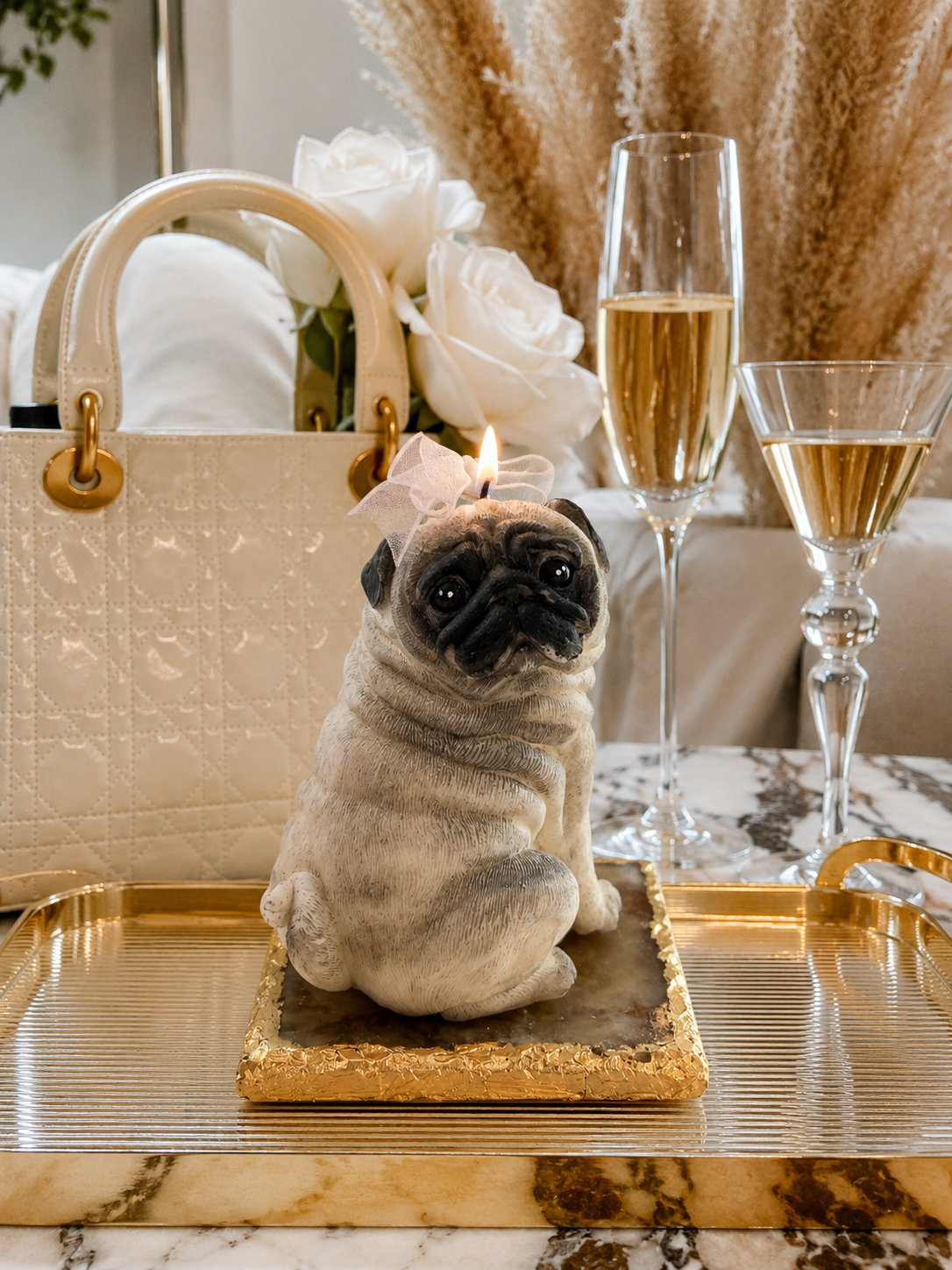 Vela Pug (Blanco)